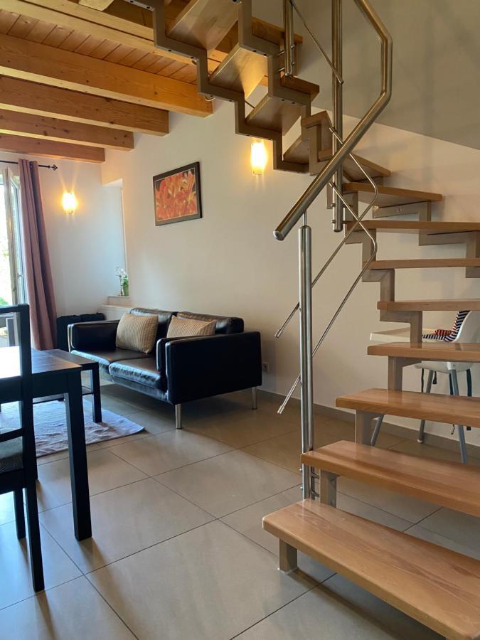 Lesny Apartament โอสทรึเซ ภายนอก รูปภาพ