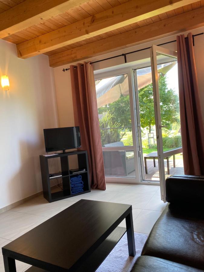 Lesny Apartament โอสทรึเซ ภายนอก รูปภาพ